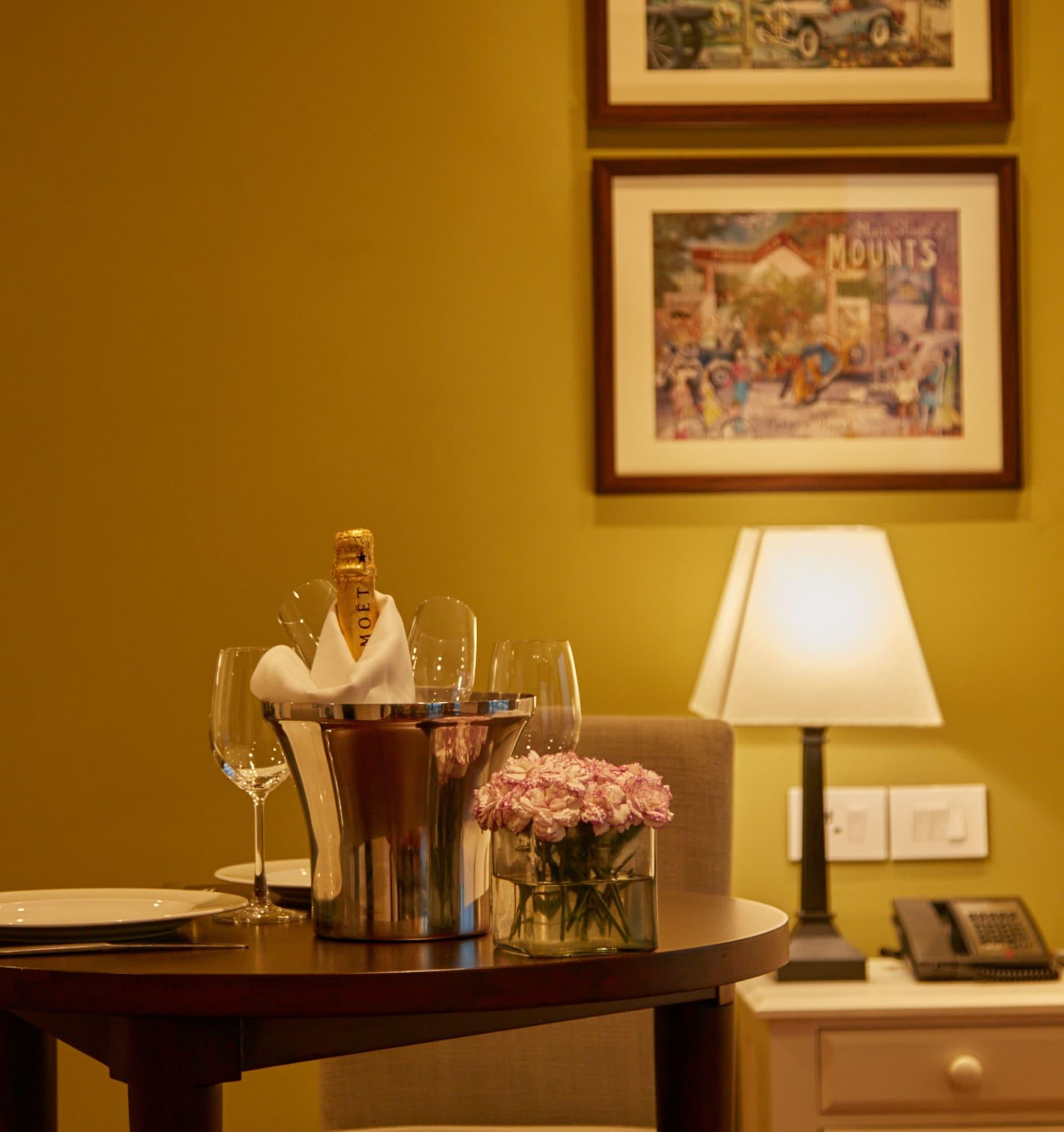 The Waverly Hotel & Residences Bangalore Eksteriør bilde