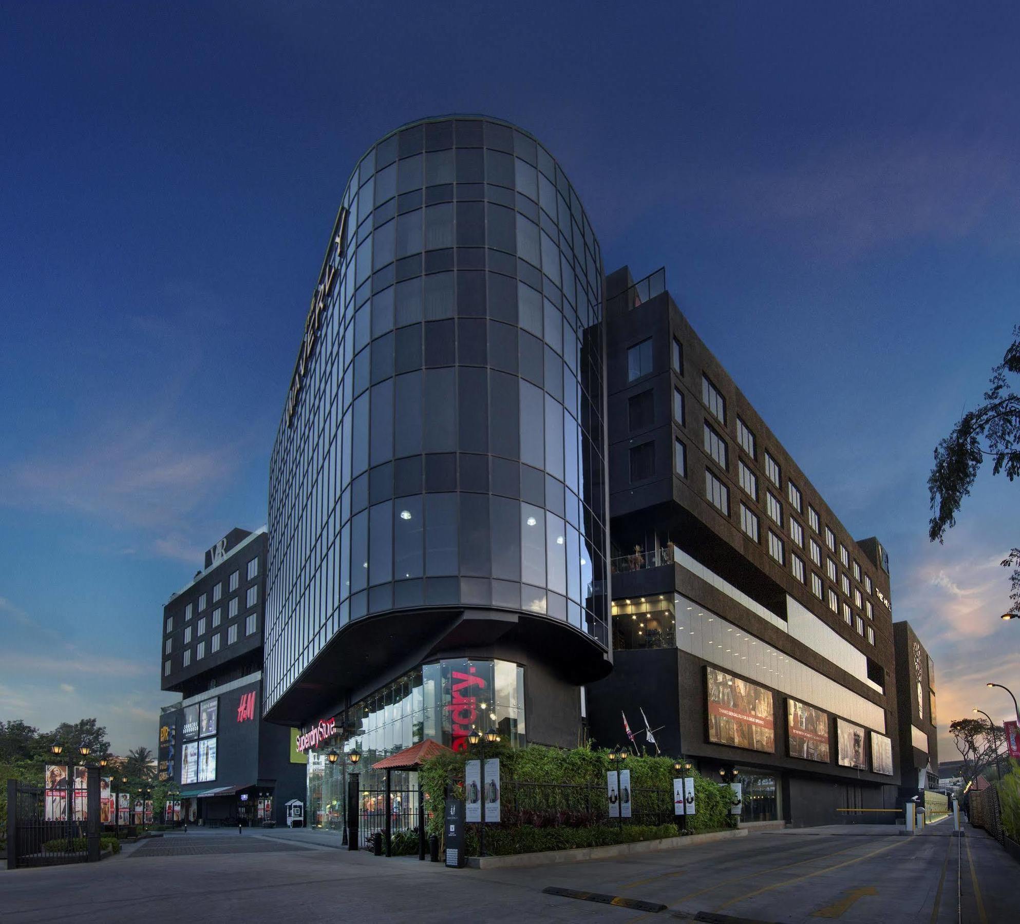 The Waverly Hotel & Residences Bangalore Eksteriør bilde